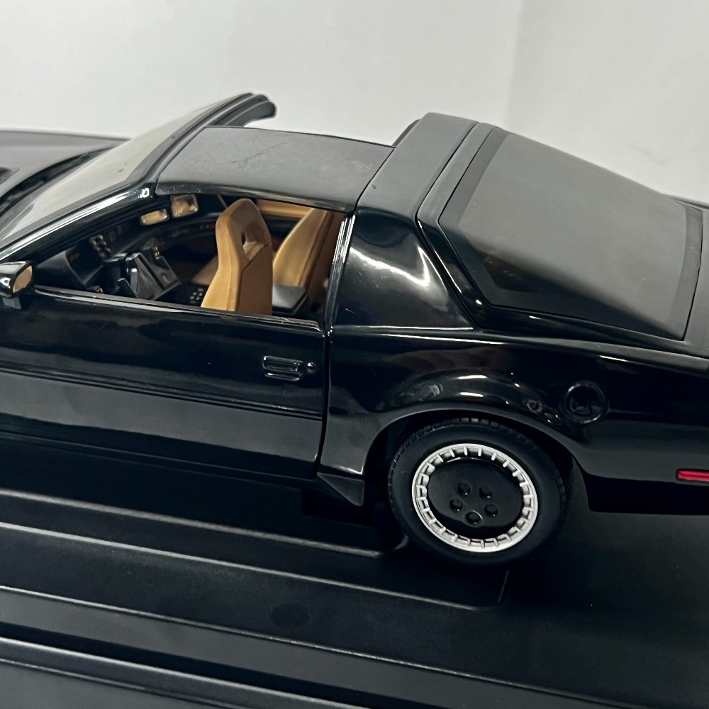 Knight Rider Cast Image Rc Pre-owned RC2 JOYRIDE KNIGHT RIDER K.I.T.T DIECAST 1/18 SCALE MODEL ...